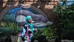 Edukasi Pelestarian Lingkungan hingga Biota Laut lewat Mural di Jakut