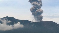 Pos Pengamatan Gunung Api (PGA) Marapi di Bukittinggi mencatat erupsi terjadi pada 30 Mei 2024 pukul 13:04 WIB.  