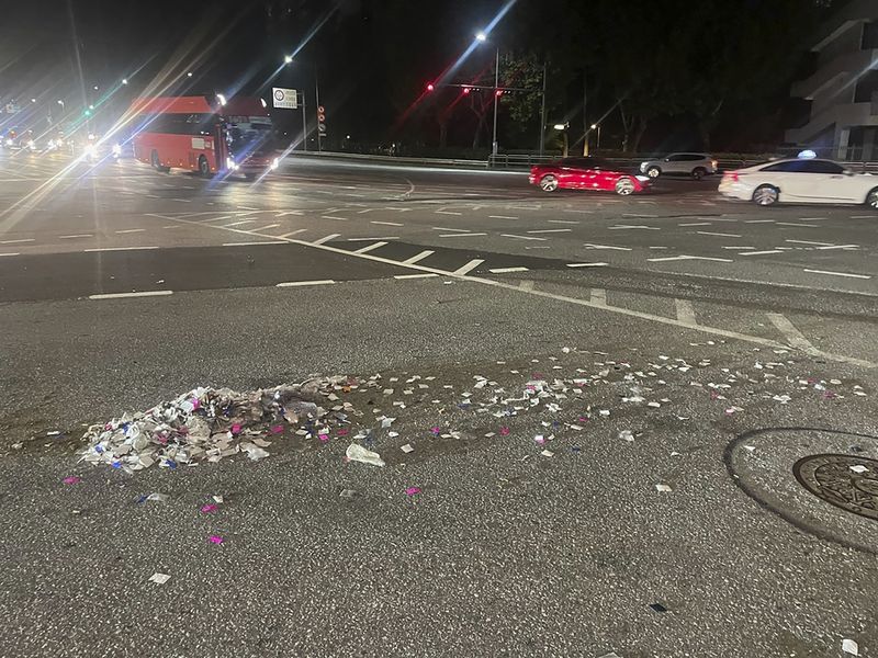 This photo provided by South Korea Defense Ministry, shows balloons with trash presumably sent by North Korea, in South Chungcheong Province, South Korea, Wednesday, May 29, 2024. In another sign of tensions between the war-divided rivals, South Korea's Joint Chiefs of Staff said North Korea also has been flying large numbers of balloons carrying trash toward the South since Tuesday night, in an apparent retaliation against South Korean activists for flying anti-Pyongyang propaganda leaflets across the border. (South Korea Presidential Office via AP)