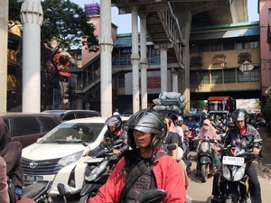 Galian di Ciledug Bikin Macet, Warga Harap Pengerjaan Dipercepat