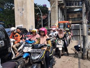 Yang Untung dan Buntung di Balik Proyek Galian Cipulir