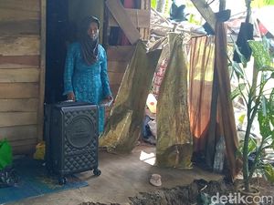 Susah Payah Antar Pak Kadus Naik Haji, Mak Sombret Beneran ke Tanah Suci!