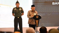 Maruf Amin menyebutkan, peran bank syariah di Aceh menjadi sentral karena di Tanah Rencong tidak ada bank konvensional. 