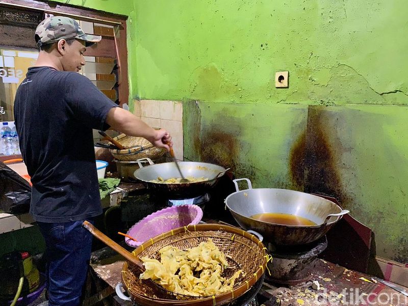 Murahnya Kebangetan! 5 Makanan Tradisional Ini Harganya Rp 3.000 Saja!