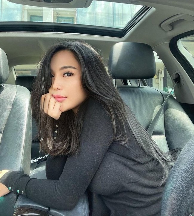 Nayunda Nabila Nizrinah diperiksa KPK karena tersangkut dalam kasus Syahrul Yasin Limpo. Pedangdut tersebut disebut ikut menikmati hasil korupsi SYL dari anggaran Kementerian Pertanian. Foto: Instagram