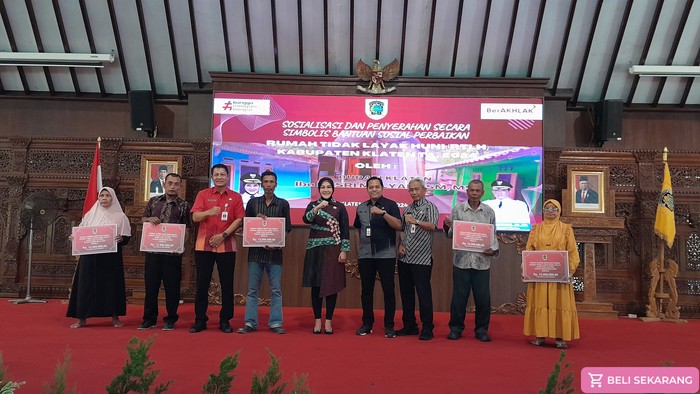 Penyerahan 245 bantuan RTLH di Pendapa Setda Klaten, Kamis (30/5/2024).