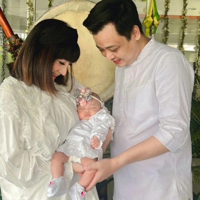 Potret Baby Aleesya Anak Kiki Amalia Potret Baby Aleesya Anak Kiki Amalia