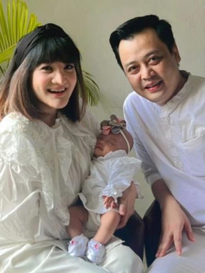 Potret Baby Aleesya Anak Kiki Amalia