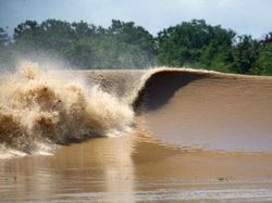 Potret Fenomena Alam yang Mengagumkan Tapi Mematikan