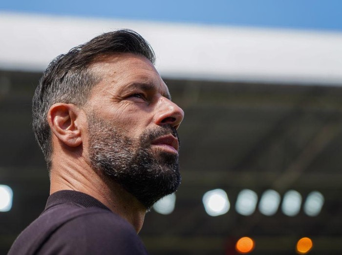 EINDHOVEN, NETHERLANDS - MAY 21: Head Coach Ruud van Nistelrooij of PSV looks on during the Eredivisie match between PSV and sc Heerenveen at Philips Stadion on May 21, 2023 in Eindhoven, Netherlands (Photo by Jeroen Meuwsen/BSR Agency/Getty Images)