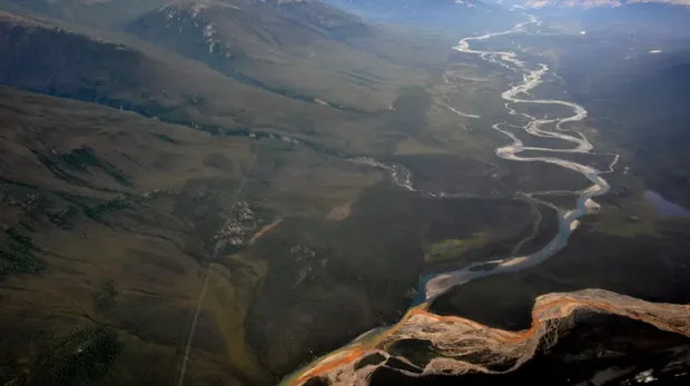 Sungai-sungai di Alaska AS menguning
