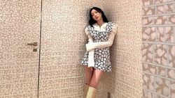 Taeyeon Diam-diam ke Jakarta, Foto-foto di Mal