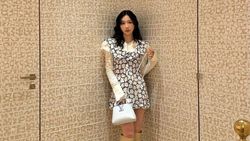 Taeyeon Diam-diam ke Jakarta, Foto-foto di Mal Taeyeon Diam-diam ke Jakarta, Foto-foto di Mal