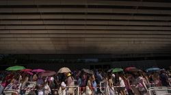 Ribuan Swifties Serbu Markas Real Madrid untuk Nonton Konser Eras Tour