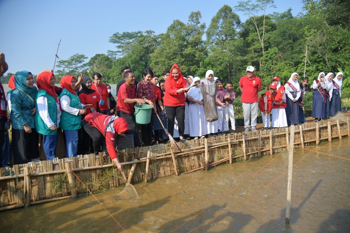 Wali Kota Semarang di Sandi Buana Farm