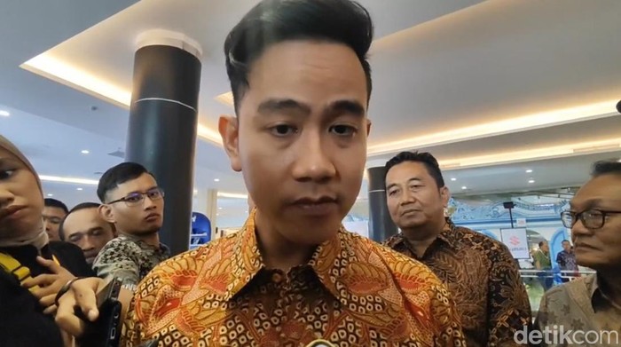 Wali Kota Solo Gibran Rakabuming Raka ditemui di Solo Paragon Mall, Kamis (29/5/2024).