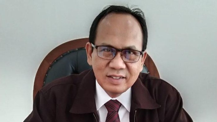 Wakil Rektor Unsoed Bidang Perencanaan, Kerja sama dan Hubungan Masyarakat, Waluyo Handoko.