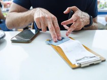 Zonk! Pelanggan Merasa Kena Tipu Gegara Harga Sandwich Rp 292 Ribu