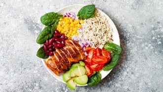 Niat Sahur Low-carb Biar Kurus? Bisa Banget, Tapi Awas Salah Menu Malah Batu Empedu