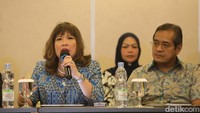 Karena Aset JHT sebesar Rp460 triliun dianggap bisa digunakan untuk program MLT perumahan bagi pekerja, mengingat ketersediaan dana MLT yang sangat besar dan dinilai belum maksimal pemanfaatannya.