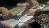 Sekretaris Perusahaan Antam, Syarif Faisal Alkadrie dalam keterangan resmi, Jumat (31/5/2024) mengatakan, Antam menyatakan bahwa pemberitaan tersebut tidak benar.