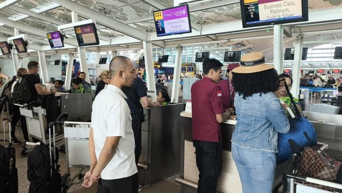 JHM dideportasi gegara nyaru jadi investor, Rabu (29/5/2024). (Dok Humas Kanwil KemenkumHAM Bali).