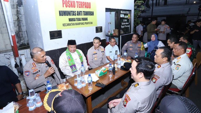 Warga Mampang Kompak Jaga Keamanan Lingkungan, Dir Binmas Polda Metro Beri Apresiasi