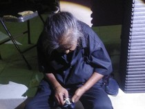 Penghasilan Fantastis Nenek Pengemis yang Sembur Wisatawan di Malioboro