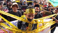 Jurnalis gabungan dari berbagai organisasi pers menolak pembahasan Revisi UU Penyiaran.  