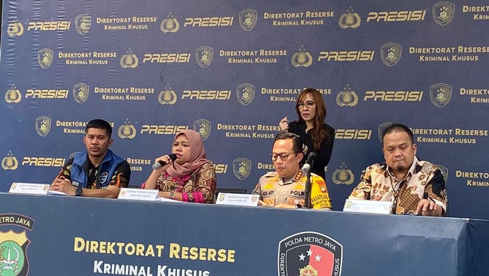 Ketua KPAI Ai Maryati di Polda Metro Jaya