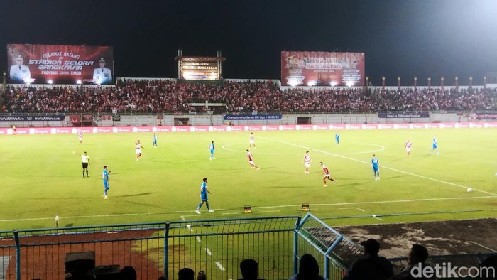 Laga final Liga 1 Madura United vs Persib