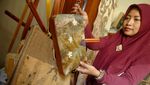 Melihat Produksi Kerajinan Kain Ecoprint di Tegal