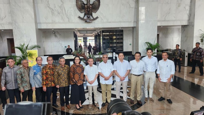 Menkeu Sri Mulyani dan elite Partai Gerindra