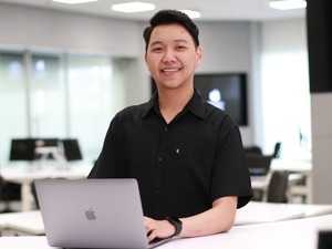 Cuaca Panas Bikin Cah Surabaya Ini Menang Kompetisi Aplikasi Apple