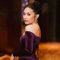 Melalui akun Instagram pribadinya belakangan Prilly memang terlihat kerap membagikan foto-fotonya saat berolahraga, seperti lari dan memancing. Foto: Instagram/@prillylatuconsina