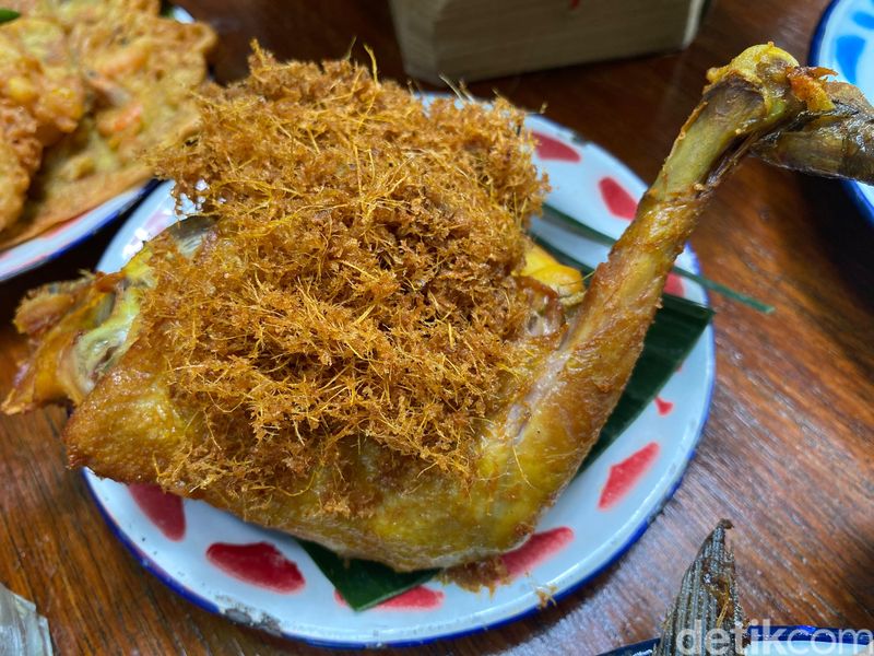 RM Bale Betawi di Grahaya Raya Bintaro, Tangerang Selatan