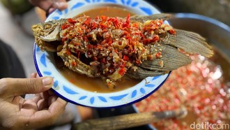 Bikin Betah! 7 Restoran Homey yang Punya Menu Nusantara dan Seafood Enak