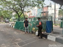 Saksi Cerita Detik-detik Pemotor Tewas Dihantam Mobil Ngebut di Jakut