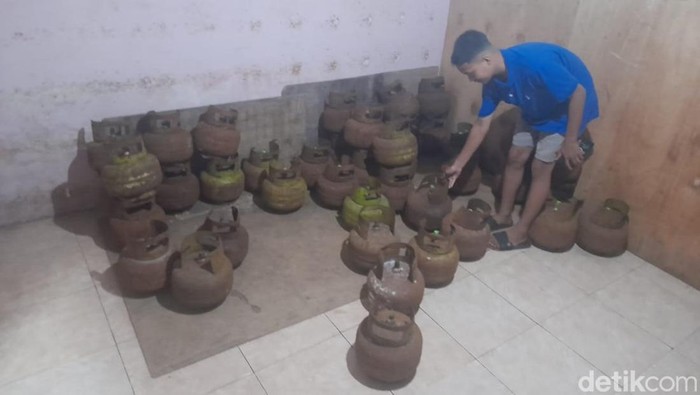 Salah satu pangkalan elpiji 3 kg di Kepulauan Selayar, Sulsel.