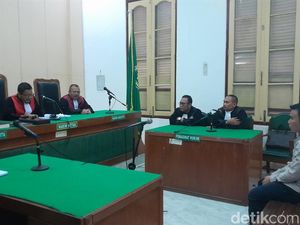 Anggota Bawaslu Medan yang Kena OTT Polda Divonis 1,5 Tahun Bui