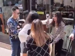 Terpopuler: Pencopet di Venesia Tak Berkutik Lawan Turis Wanita Indonesia