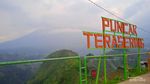 Terasering Panyaweuyan Jelas Bisa Menyegarkan Mata