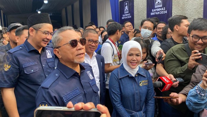 Zulkifli Hasan dan Intan Fauzi