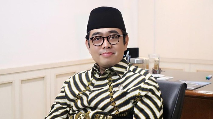 Guru Besar Hukum Islam UIN Jakarta, Ahmad Tholabi Kharlie