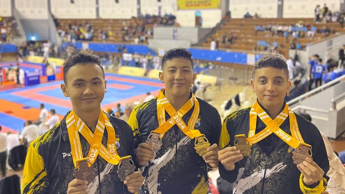 Anggota Polres Pasuruan Kota sabet medali di kejuaraan karate internasional.