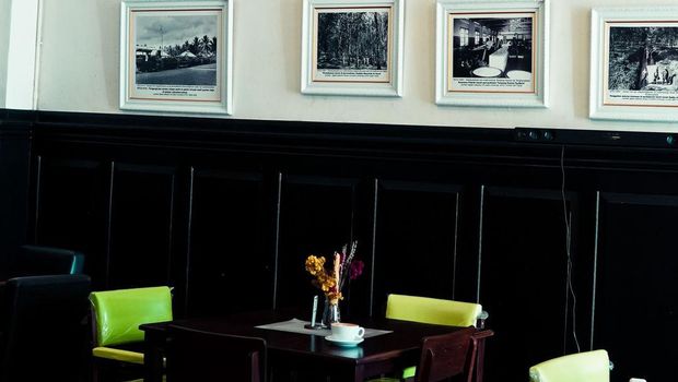 Avros Cafe