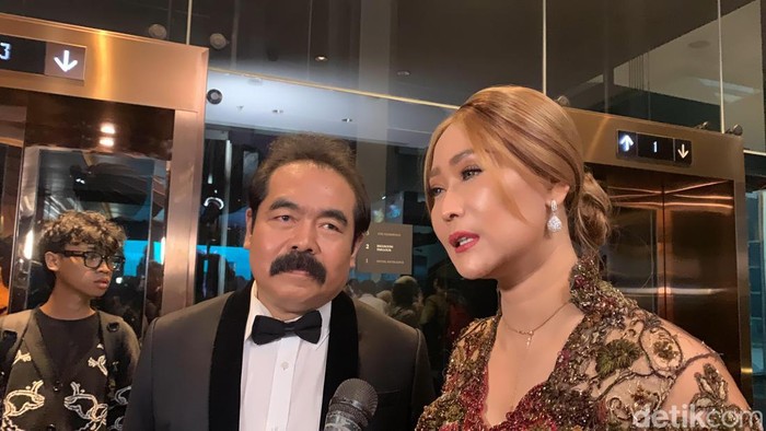 Inul Daratista dan Adam Suseno saat ditemui di kawasan Jakarta.