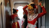 Selain itu kegiatan ini juga menjadi perwujudan semboyan Bhinneka Tunggal Ika hingga upaya untuk memberikan wadah pada generasi muda untuk berekspresi.