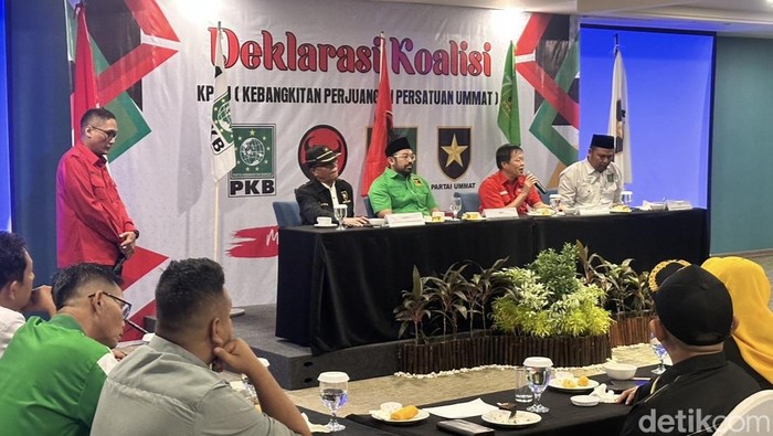 PDIP, PKB, PPP, dan Partai Ummat berkoalisi di Pilkada Padang