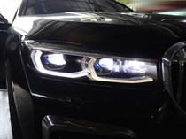 Lampu Mobil Mewah Jadi Buram, Ini Penyebab dan Solusinya